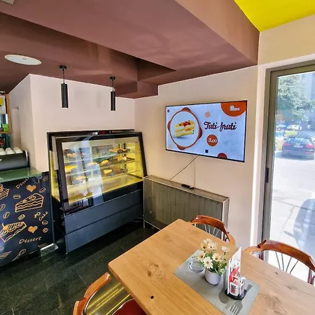 Brkic Airport - Free Parking 2* Sarajevo