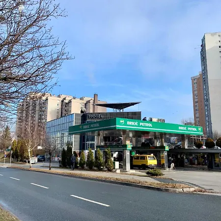 Brkic Airport - Free Parking 2* Sarajevo