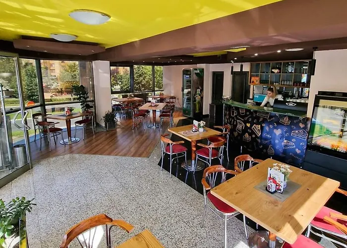 Brkic Airport - Free Parking 2* Sarajevo